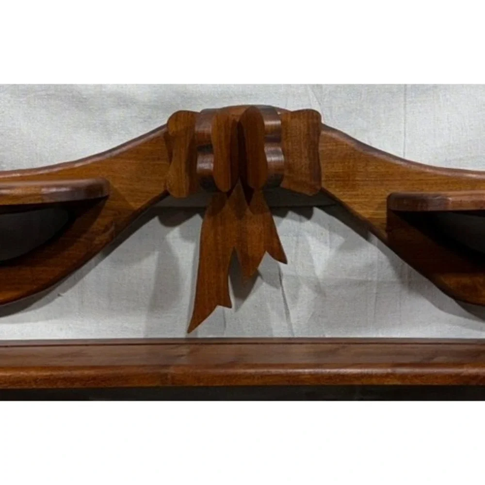 Vintage Walnut Wood Quilt Rack Wall Shelf Carved Bow Ribbon Display 38in GP 92